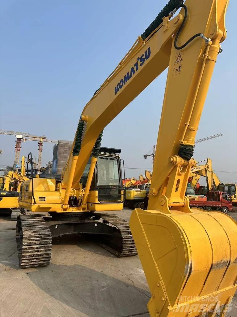 Komatsu PC 200LC Kāpurķēžu ekskavatori