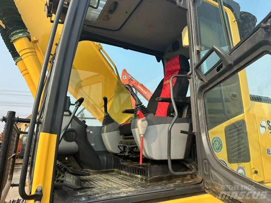 Komatsu PC 200LC Kāpurķēžu ekskavatori