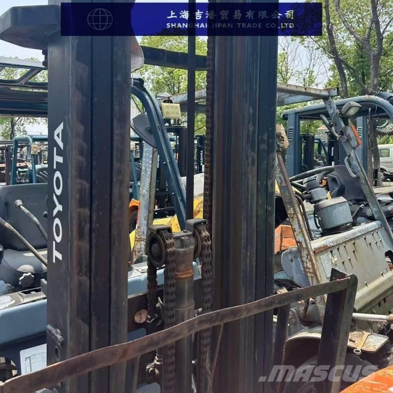 Toyota FGZN20 Tehnika ar dīzeļa dzinēju