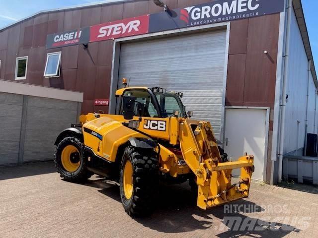 JCB 542-70 Agri Pro Lauksaimniecības pacēlāji