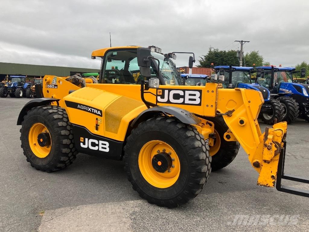 JCB 560-80 Agri Xtra Lauksaimniecības pacēlāji