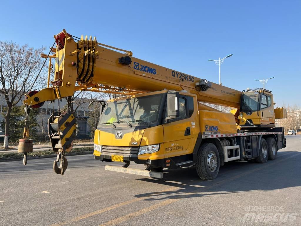 XCMG QY25K5C Visurgājēji celtņi