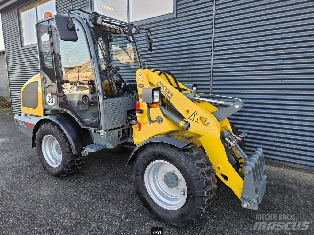 Wacker Neuson WL 34 Iekrāvēji uz riteņiem