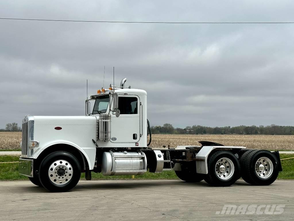 Peterbilt 389 Vilcēji