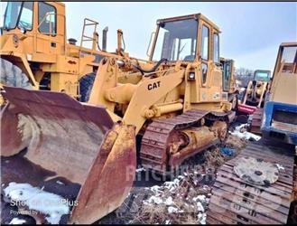 CAT 963 Kāpurķēžu iekrāvēji