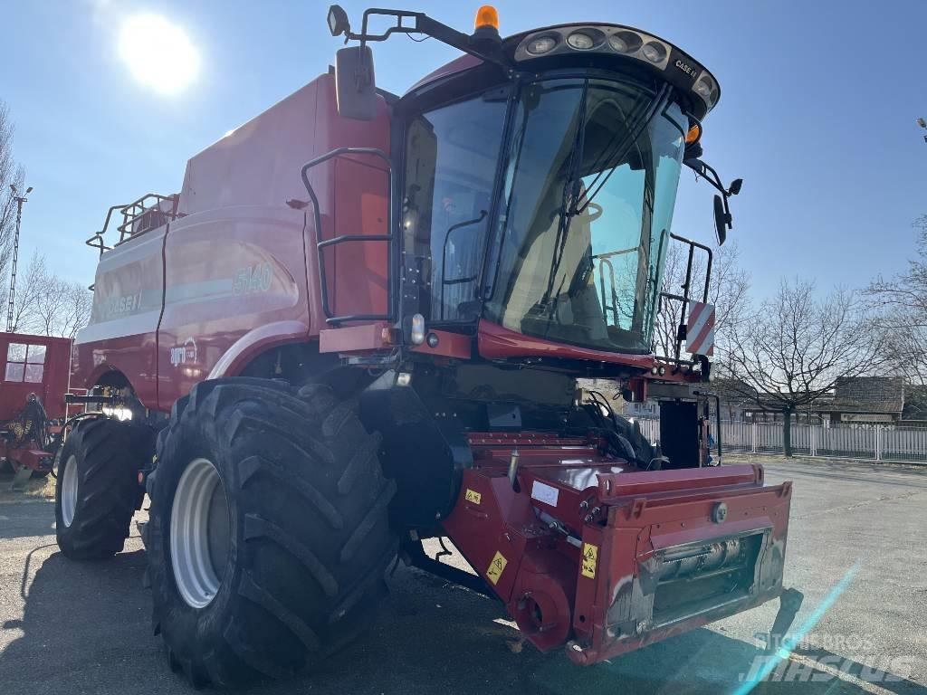 Case IH AF5140 Ražas novākšanas kombaini