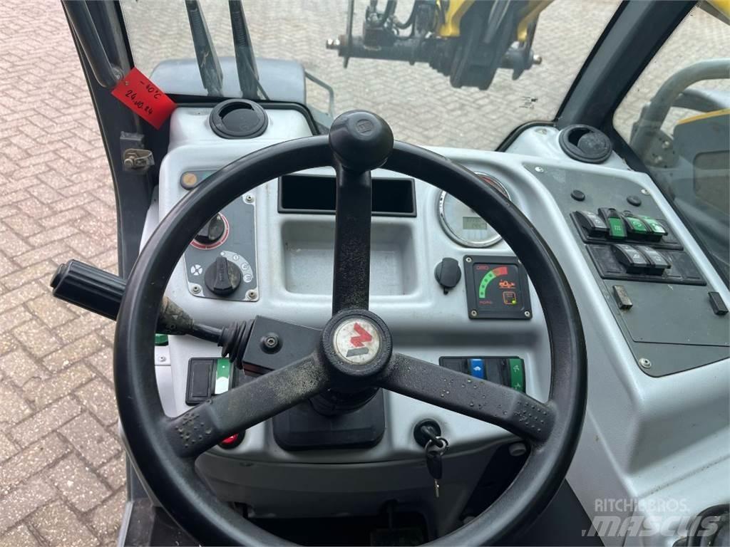 Kramer 2506 Teleskopiskie manipulatori