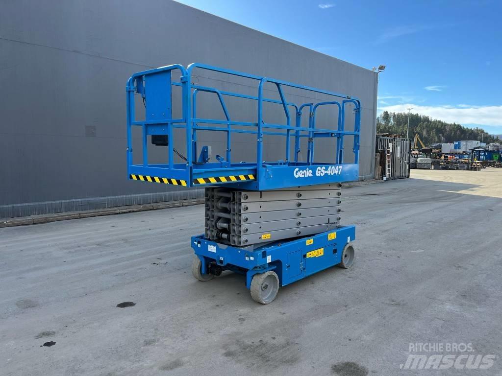 Genie GS 4047 Šķerveida pacēlāji