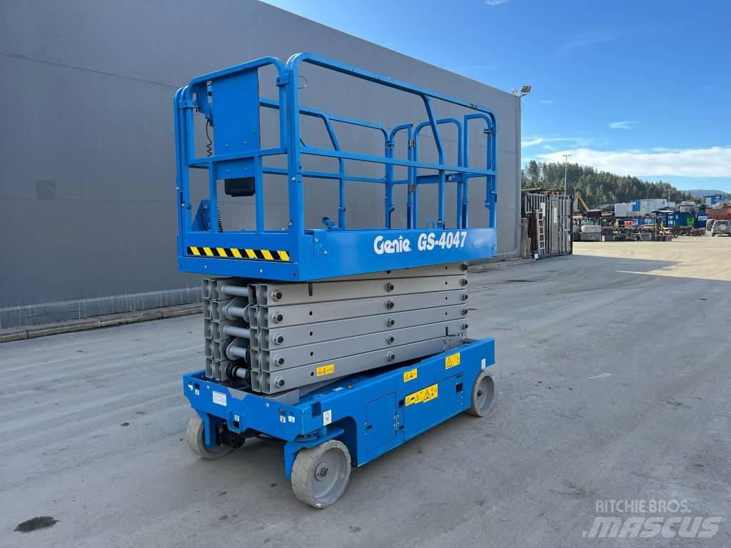 Genie GS 4047 Šķerveida pacēlāji