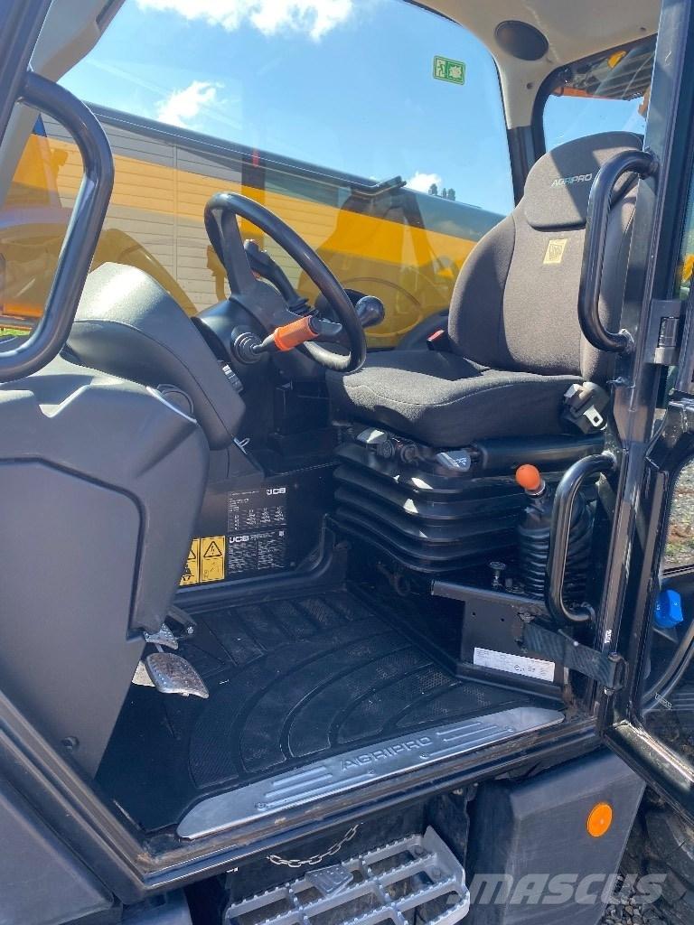 JCB 535-95 Agri Pro Lauksaimniecības pacēlāji