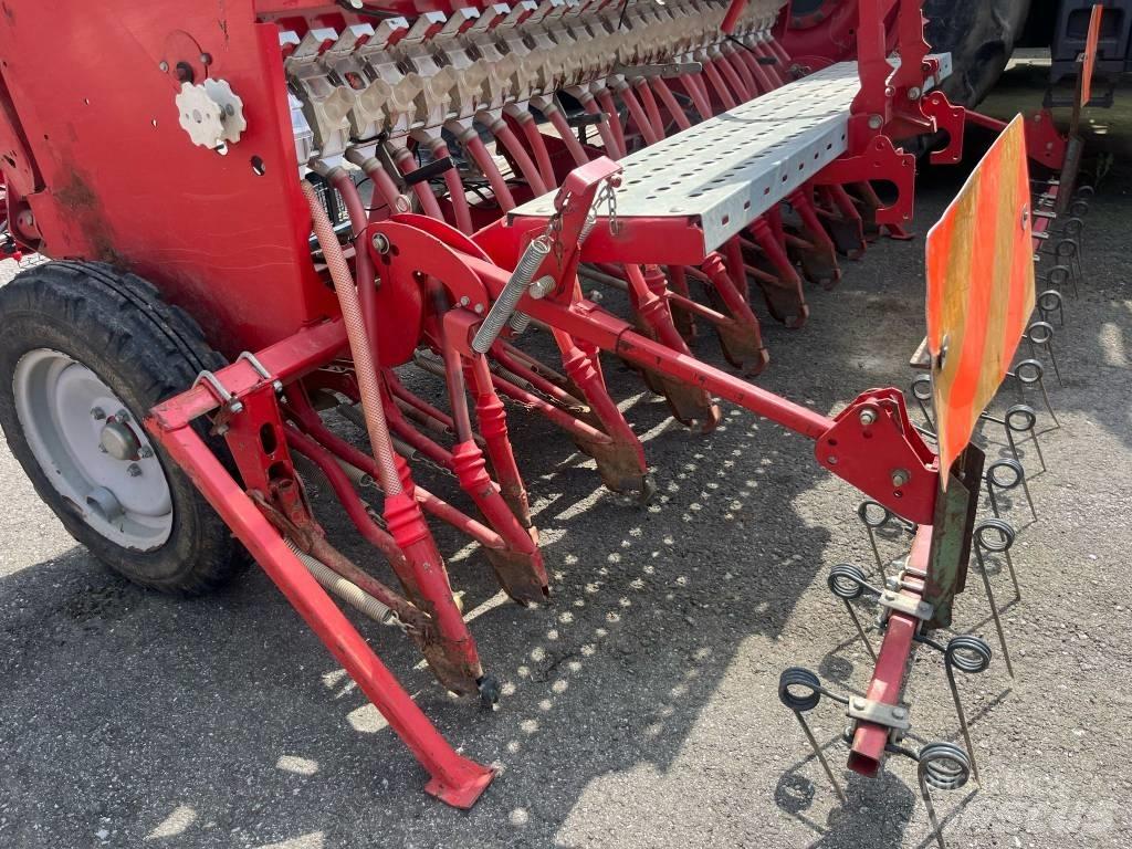 Accord M DRILL PRO Precīzās izsējas sējmašīnas 