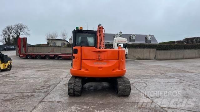 Hitachi ZX 85 Kāpurķēžu ekskavatori