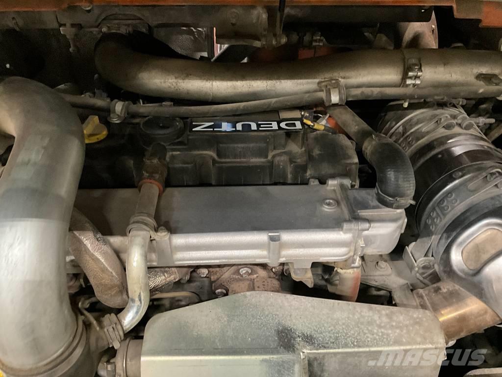 Mecalac 10 MCR Kāpurķēžu ekskavatori