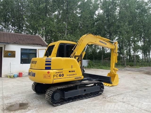 Komatsu PC60-7 Kāpurķēžu ekskavatori