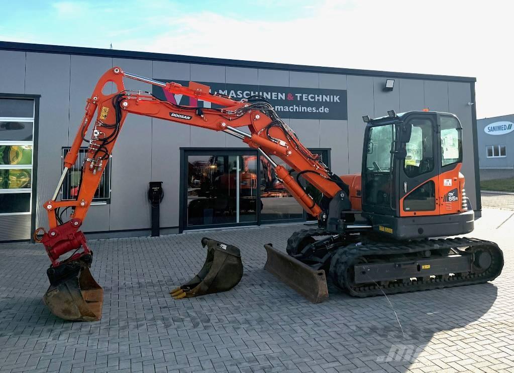 Doosan DX 85 R Vidēja lieluma ekskavatori 7 t - 12 t