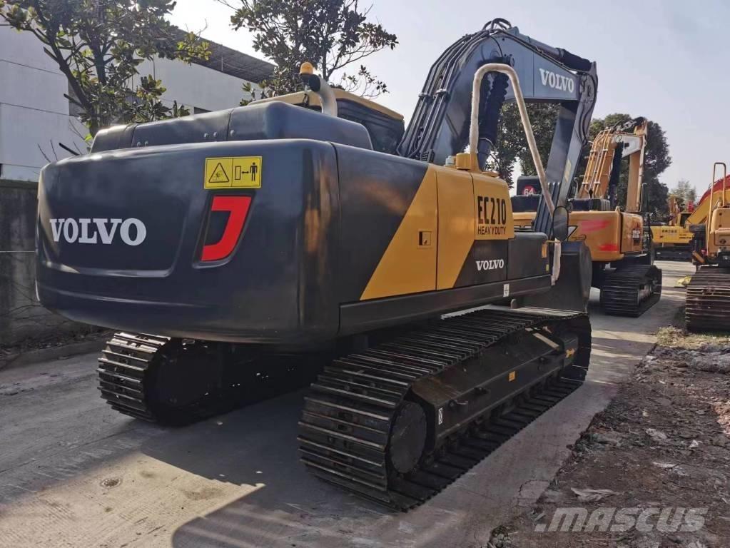 Volvo EC 210 Kāpurķēžu ekskavatori