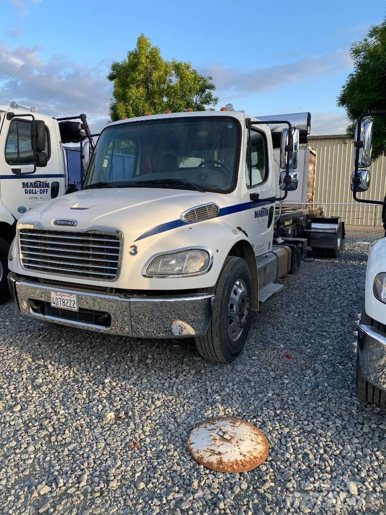 Freightliner CB Kabeļu pacēlājs nomontējamām kravas mašīnām