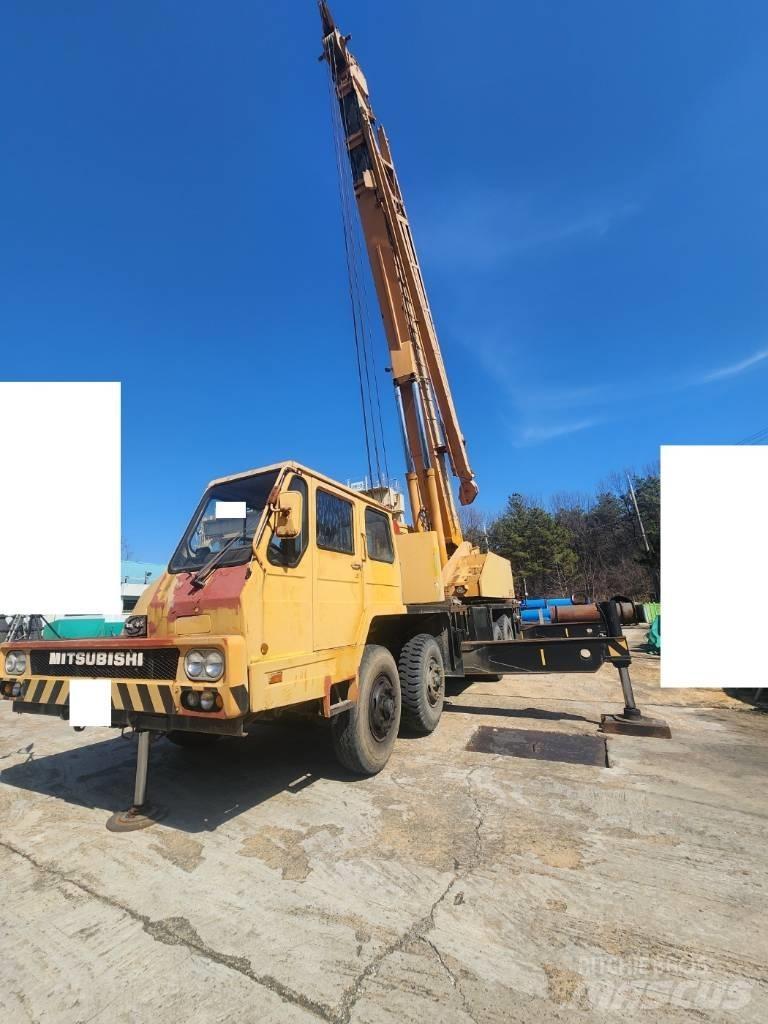 Hyundai HC 50 Visurgājēji celtņi
