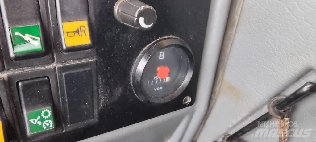 Volvo L 330 E Iekrāvēji uz riteņiem