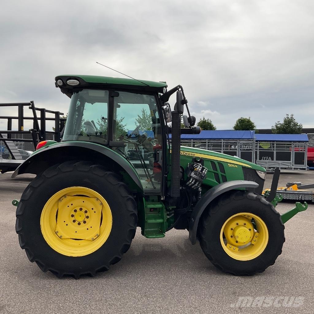 John Deere 5125R Traktori