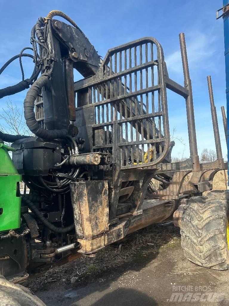 John Deere 1010 E Forvarderi
