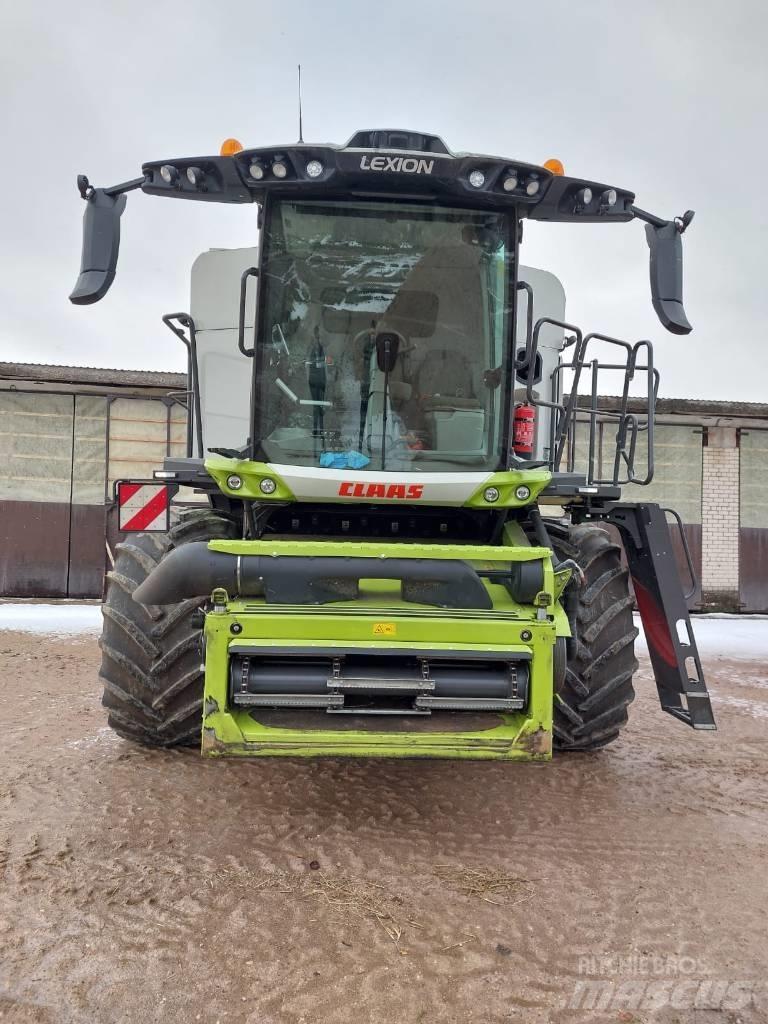 CLAAS Lexion 6800 Ražas novākšanas kombaini