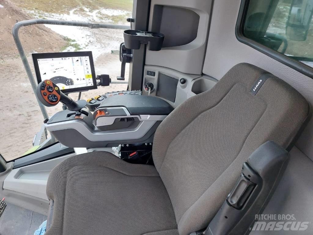 CLAAS Lexion 6800 Ražas novākšanas kombaini