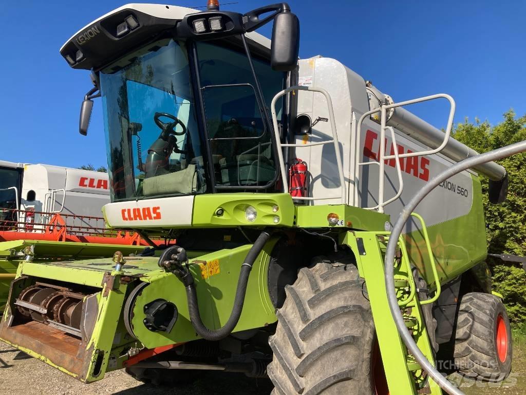 CLAAS LEXION 560 Ražas novākšanas kombaini