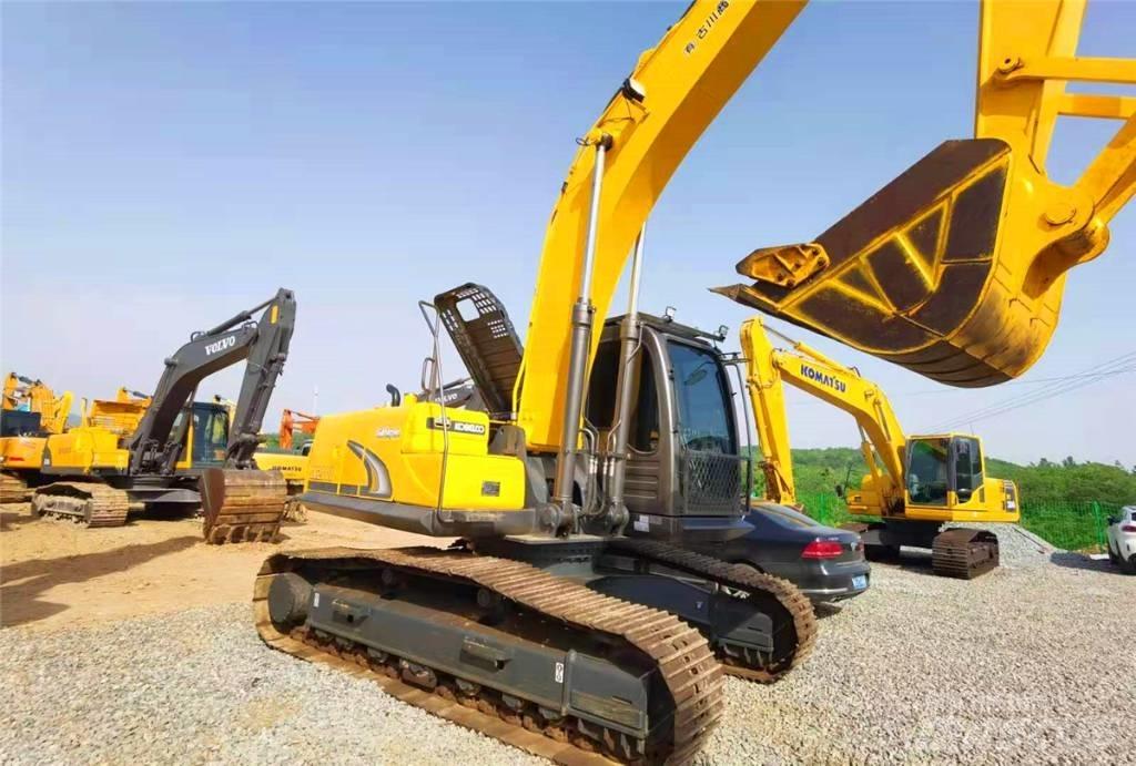 Kobelco SK 200-8 Kāpurķēžu ekskavatori