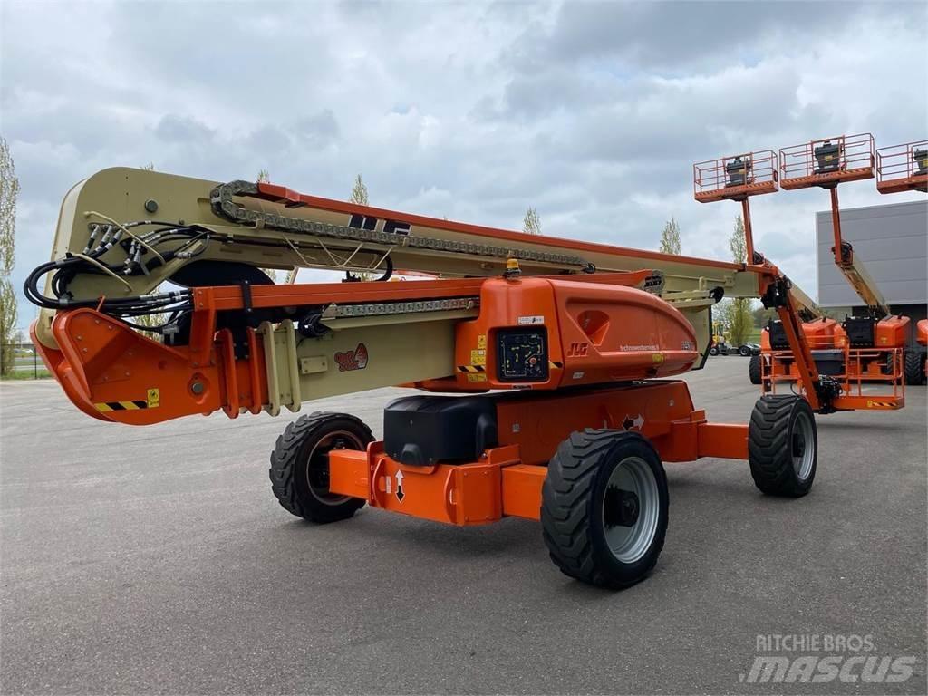JLG 1250AJP Strēles pacēlāji