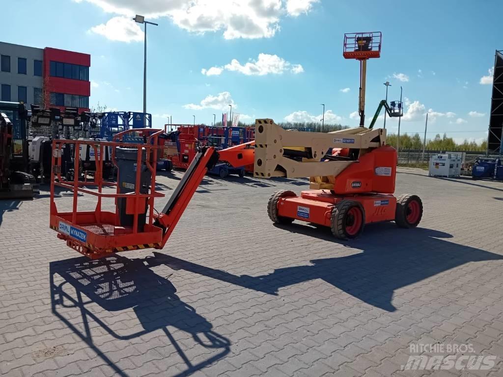 JLG E 450 AJ Strēles pacēlāji