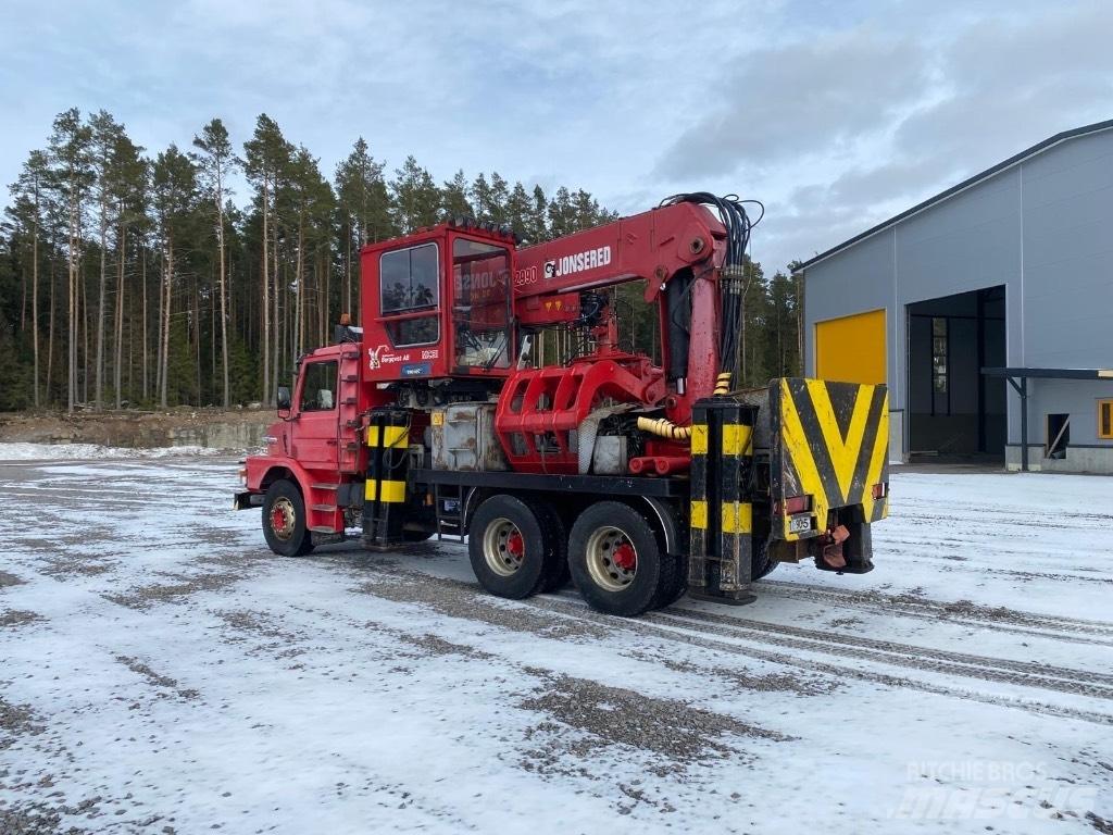 Scania T 113 H 360 Smagās mašīnas ar celtni