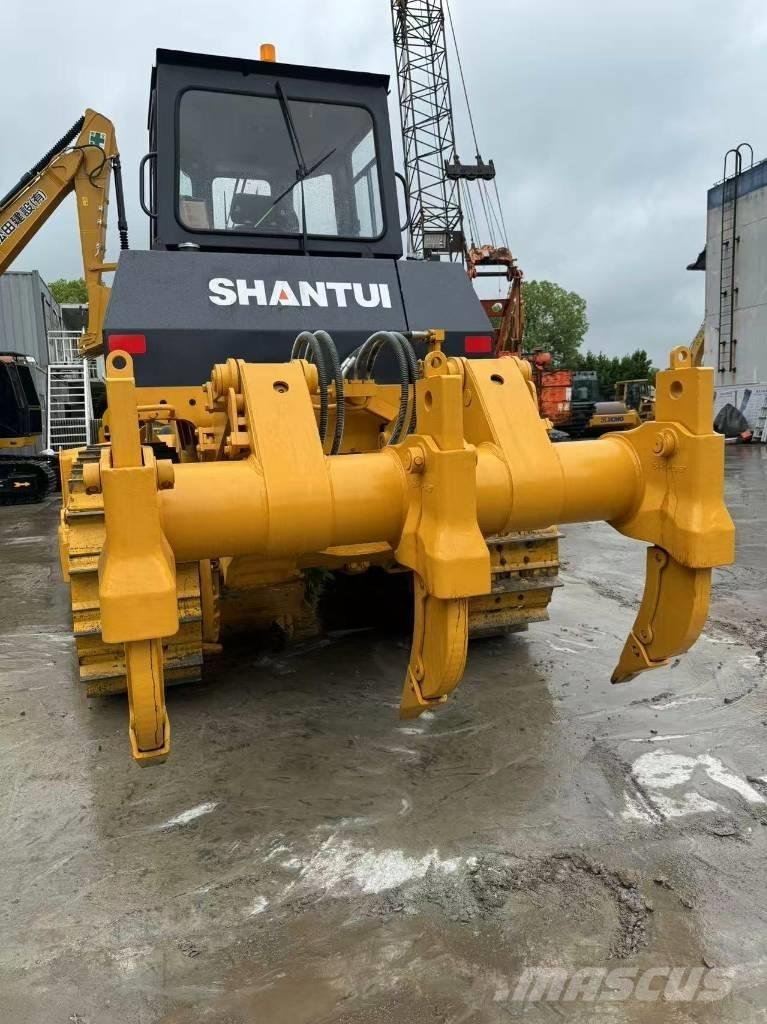 Shantui SD 22 Kāpurķēžu buldozeri
