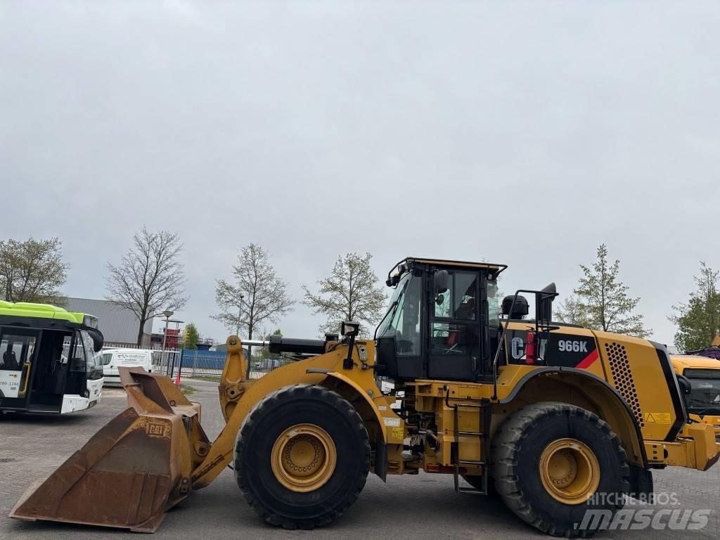 CAT 966 K Iekrāvēji uz riteņiem
