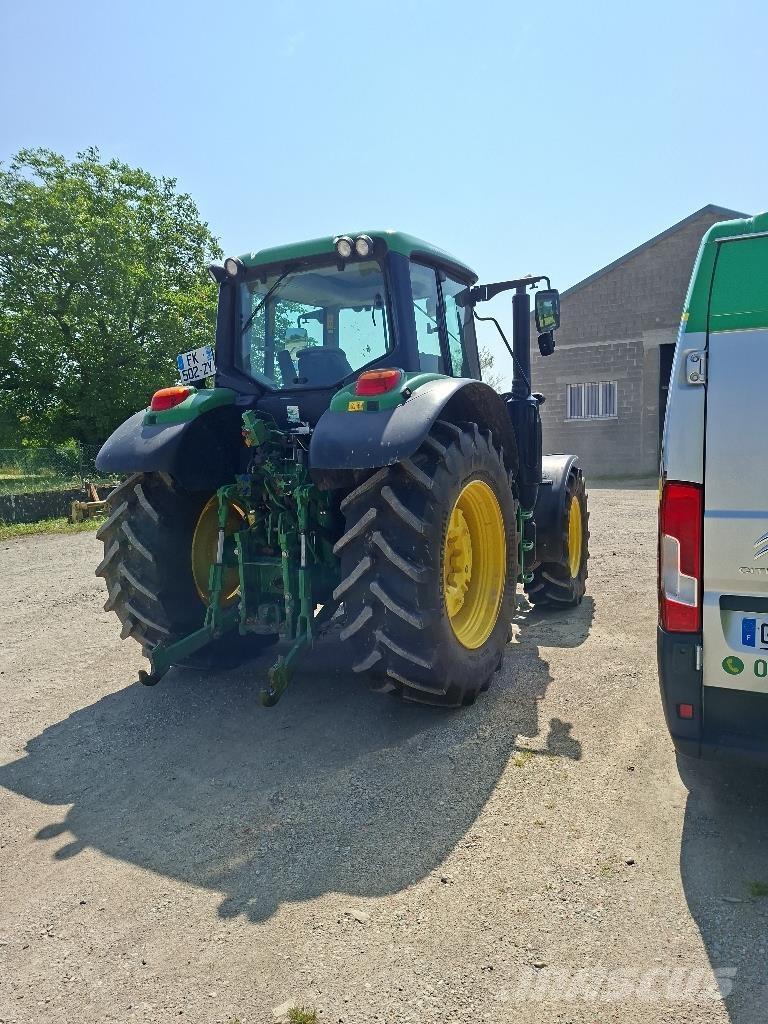 John Deere 6110M Traktori