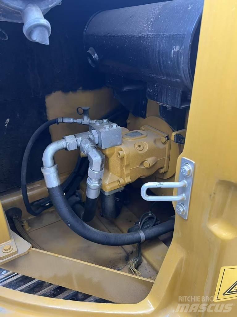 CAT 307 Mini ekskavatori < 7 t