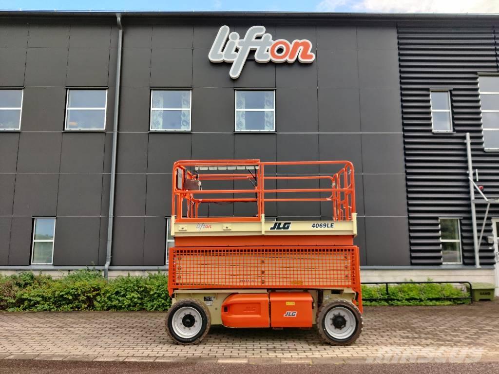 JLG 4069 LE Saxlift Šķerveida pacēlāji