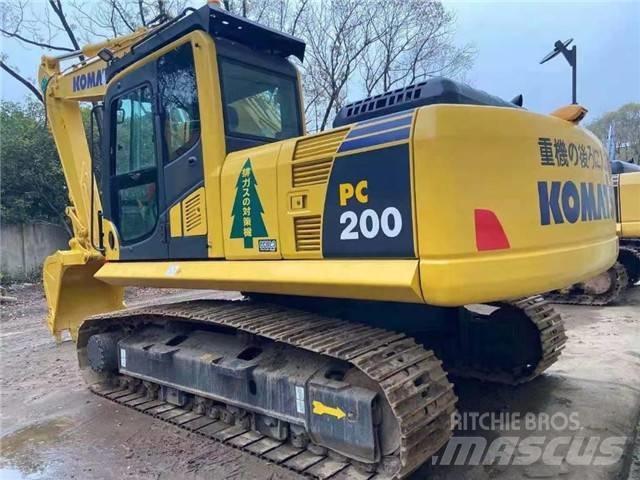 Komatsu PC 200-8 Kāpurķēžu ekskavatori