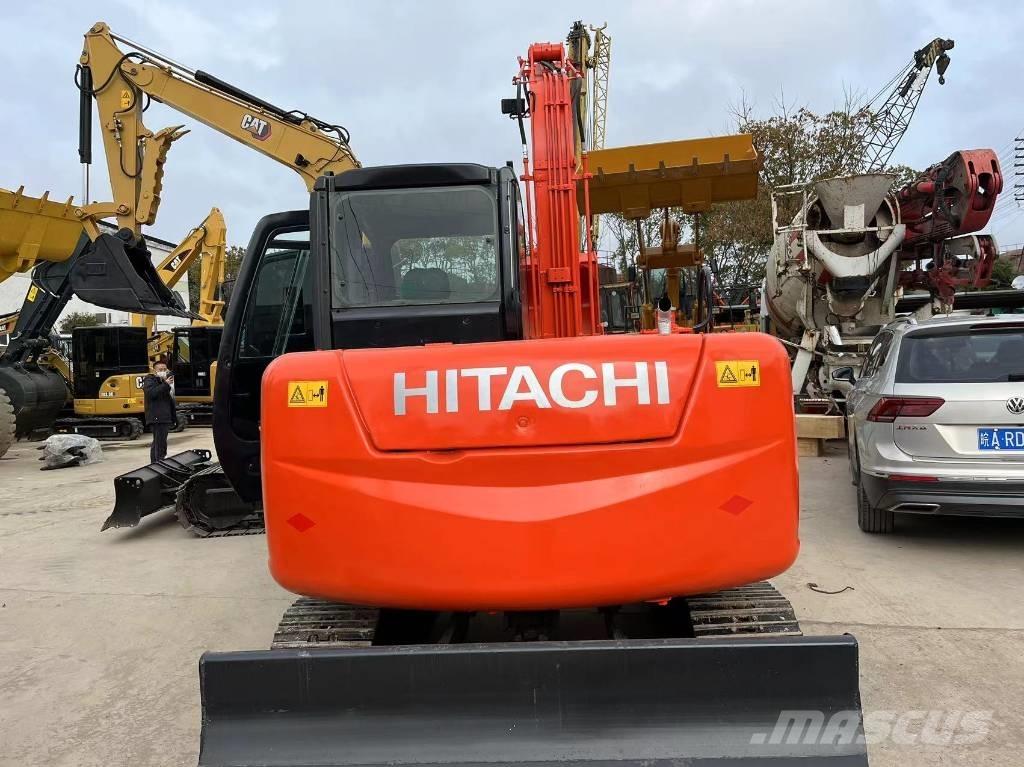 Hitachi ZX 70 Vidēja lieluma ekskavatori 7 t - 12 t