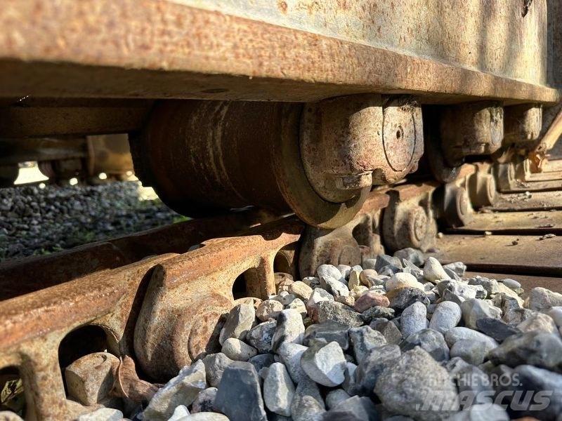 CAT 325 L Kāpurķēžu ekskavatori
