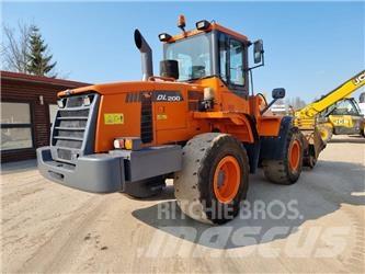 Doosan DL 200 Iekrāvēji uz riteņiem