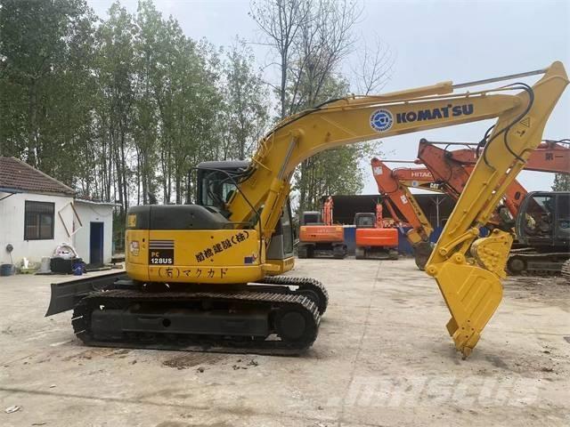 Komatsu PC128US Kāpurķēžu ekskavatori