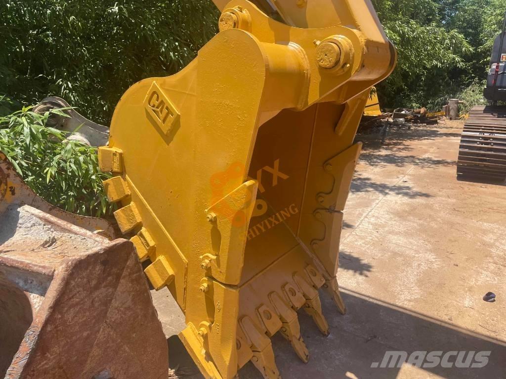 CAT CAT320GC Kāpurķēžu ekskavatori