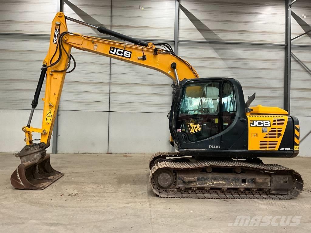 JCB JS 130 LC Kāpurķēžu ekskavatori