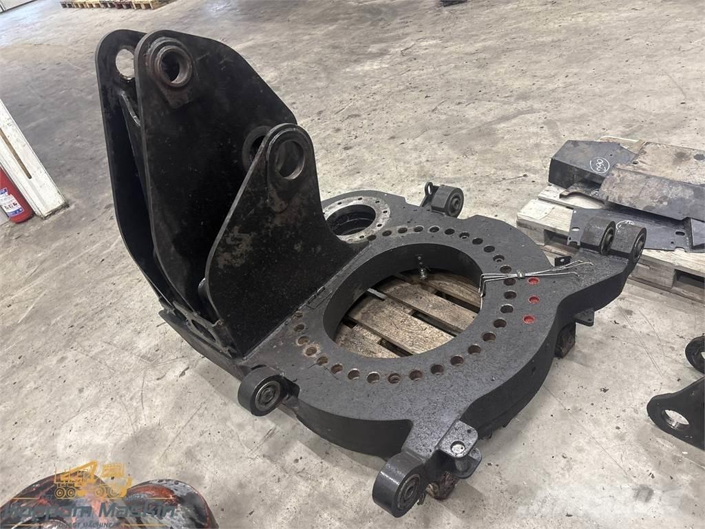 Komatsu 270H Mežizstrādes mašīnu krāni