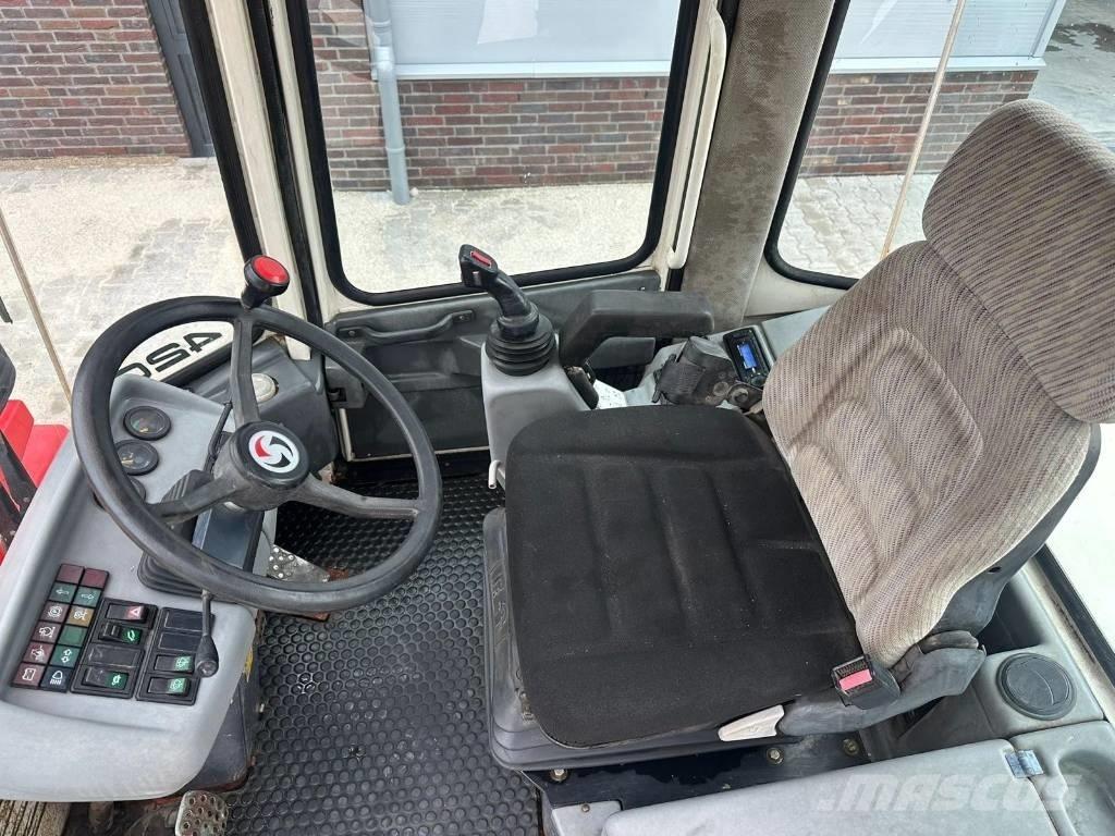 Schaeff SKL 823 Iekrāvēji uz riteņiem
