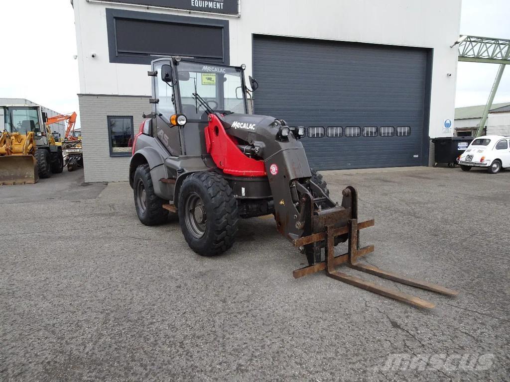 Mecalac AS700 Iekrāvēji uz riteņiem