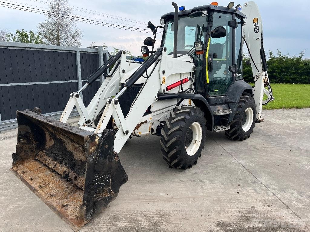JCB 3CX Ekskavatori-iekrāvēji