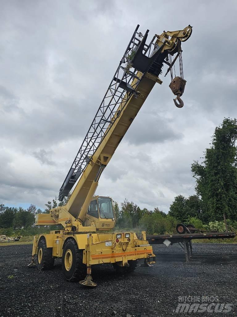 Grove RT 635 C Celtņi nelīdzenām virsmām