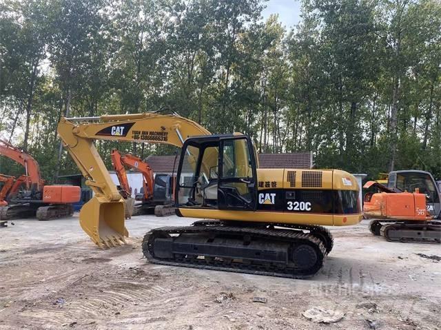CAT 320C Kāpurķēžu ekskavatori